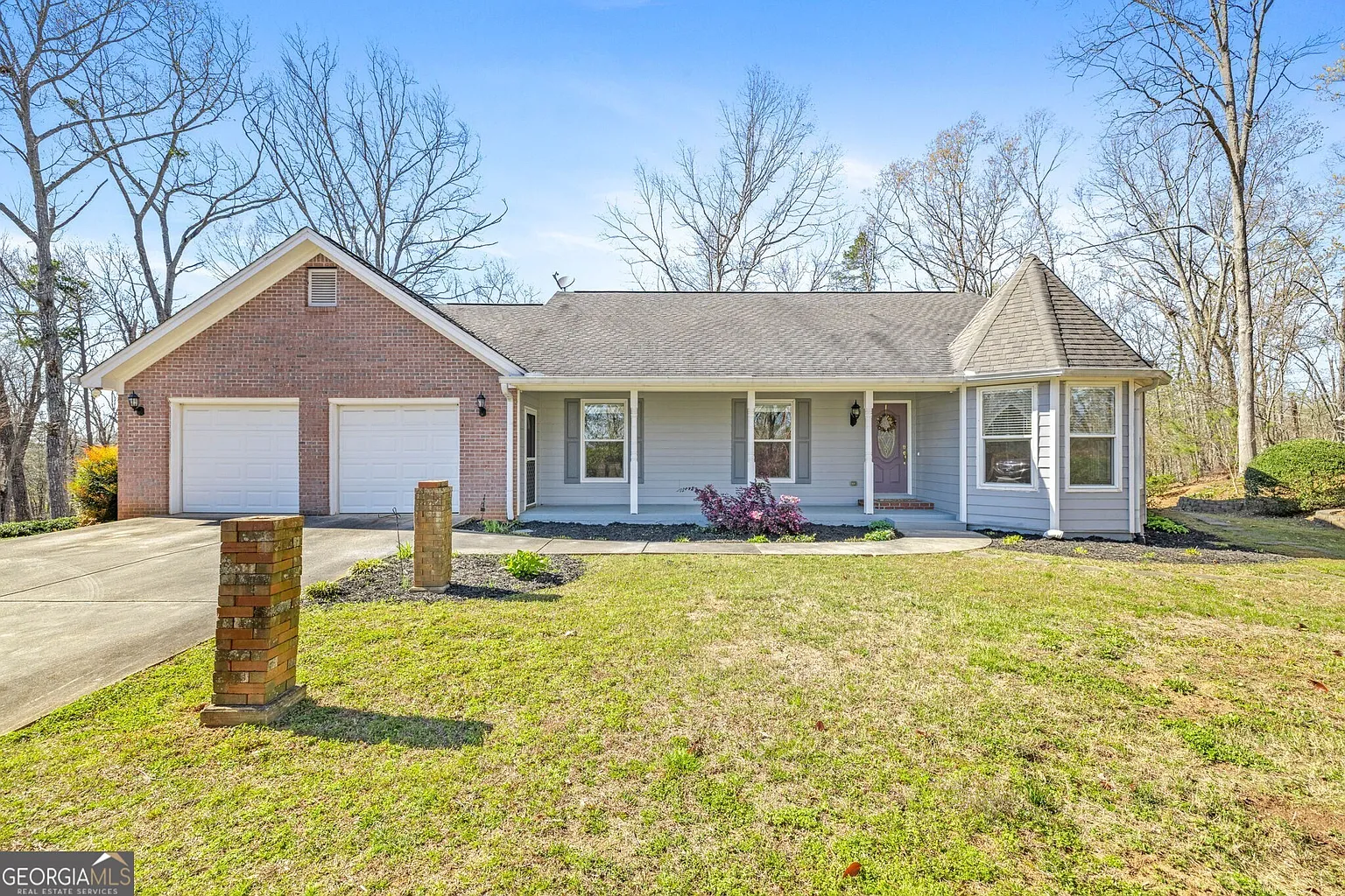5512 Holly Hill Dr photo 1