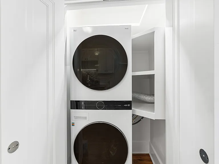 Laundry - in unit