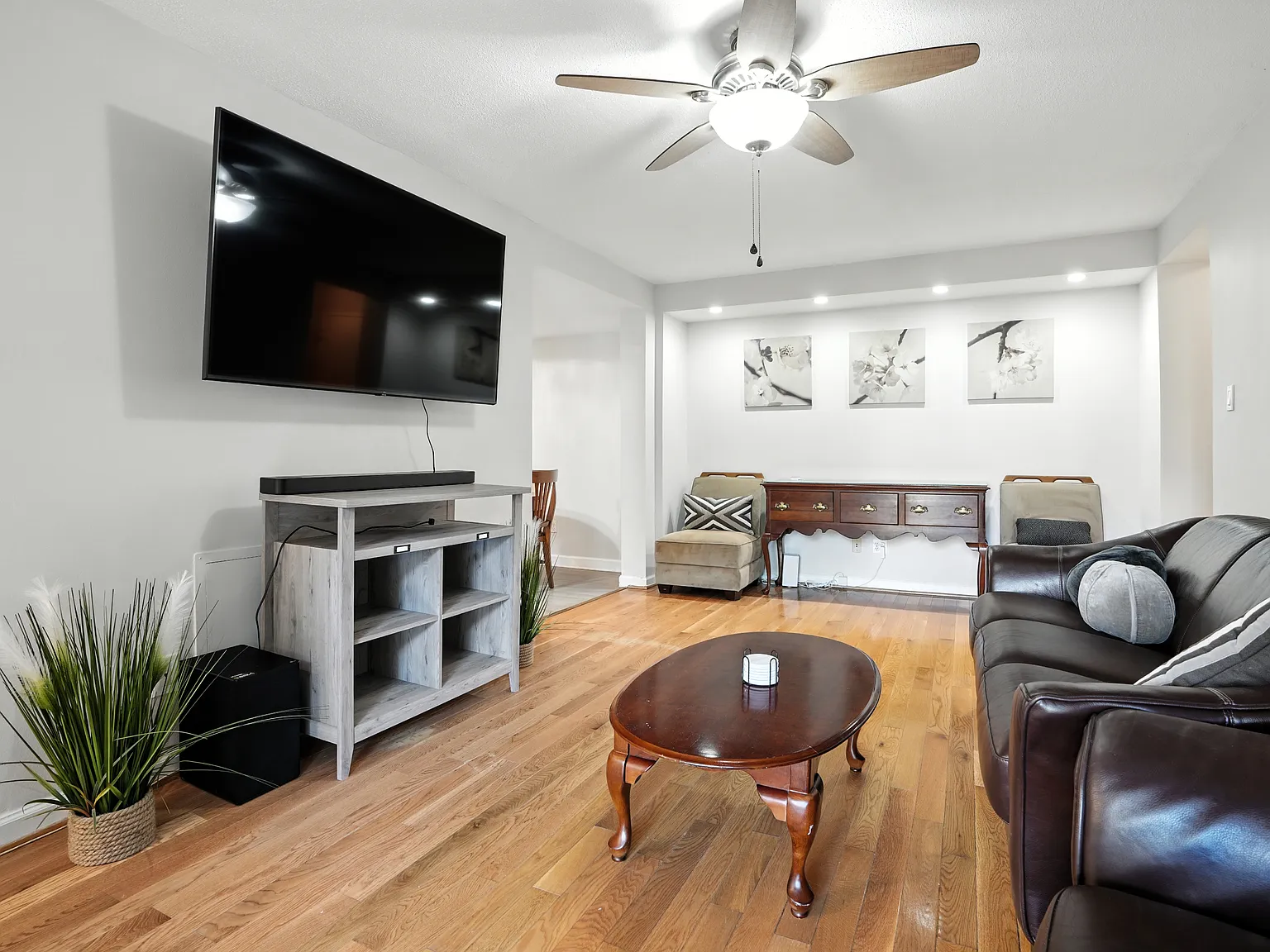 3378 Woodburn Rd — Photo 3