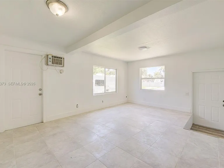 3327 Sapphire Rd — Photo 24