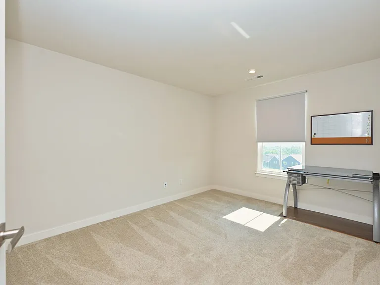 266 Dartmoor Pl — Photo 39