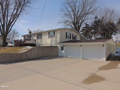 235 S Hickory St, Galena, IL, 61036