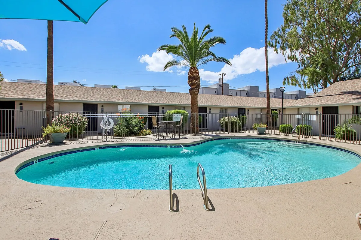 Building Photo - Escondido Apartments