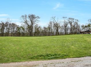 J D Chambers Rd, Robbins, TN 37852