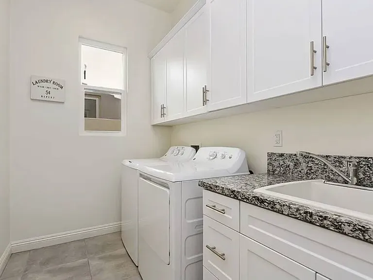 50888 Cereza — Photo 26
