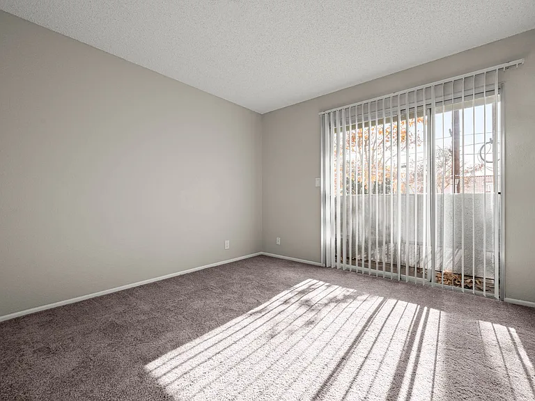 Woodlands West — Photo 19