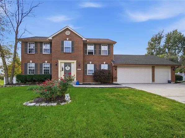 9037 Bedford Ct, Centerville, OH 45458