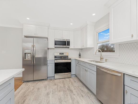 5th image of 46 Gibson Pl APT 2