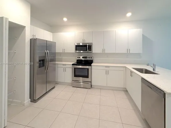 1060 SE 26th Ter #0, Homestead, FL 33035