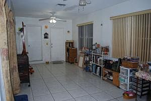 5th image of 601 11th Ave N