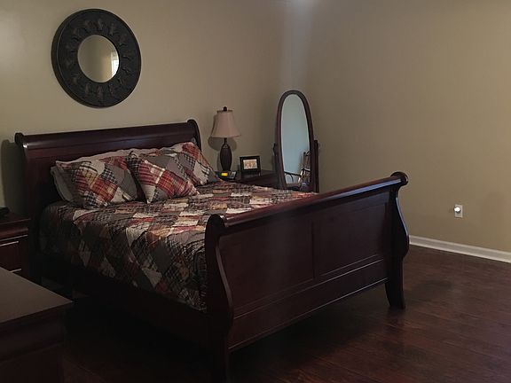 4th image of 3410 Sierra Dr