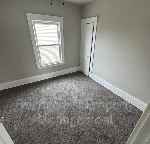 7923 Connecticut Ave — Photo 3