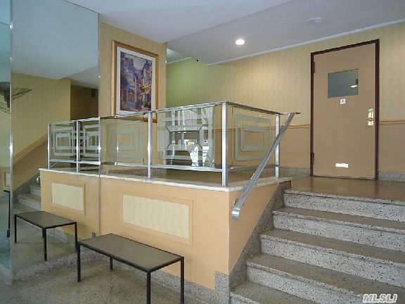 2nd image of 6610 Yellowstone Blvd APT 6D