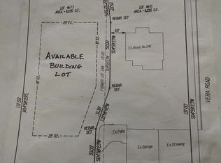 Beths Ave, Bristol, CT 06010