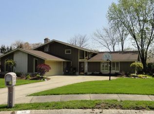 7695 Delaware Dr, Middleburg Hts, OH