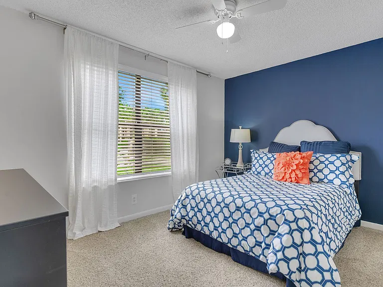 Boca Colony — Photo 13