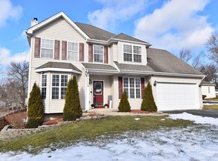 1114 Edwards Ave, St Charles, IL 60174