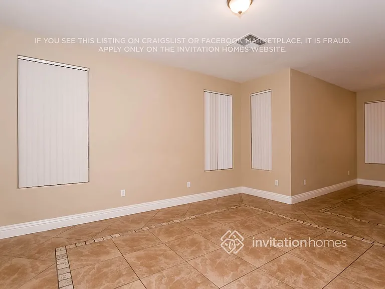 2400 Boca River Dr — Photo 4