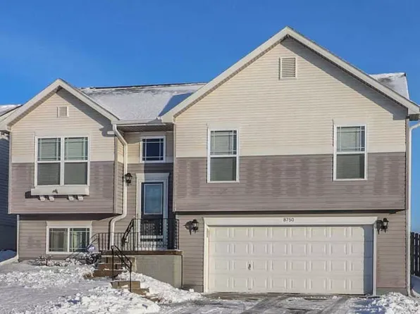 8750 Read St, Omaha, NE 68122