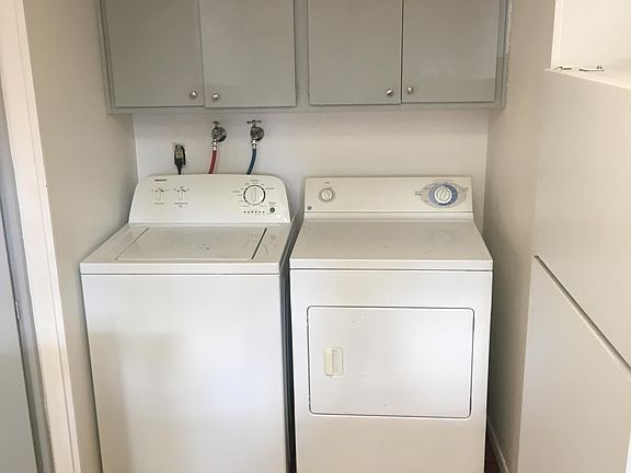 3rd image of 9011 E Oxford Dr