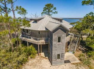 1719 Kingfisher Rd, Eastpoint, FL 32328