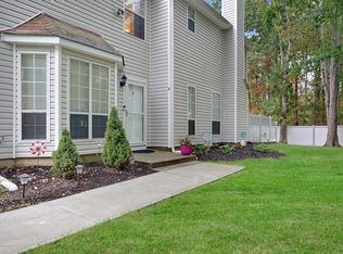 2 Vassar Pl, Morganville, NJ