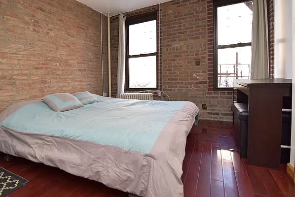 Rented by Ledvech Group | media 2