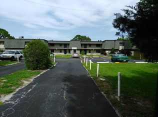 2516 S 19th St #102, Fort Pierce, FL 34981