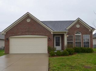 205 Gleneagles Way, Versailles, KY 40383