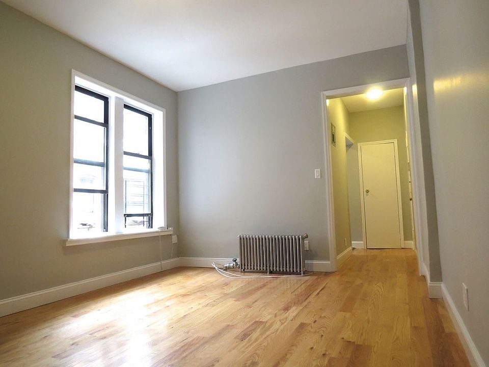1st image of 270 Parkside Ave APT C1w