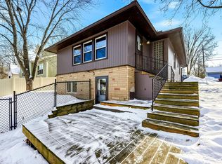 1411 Woodland Ave, Eau Claire, WI 54701