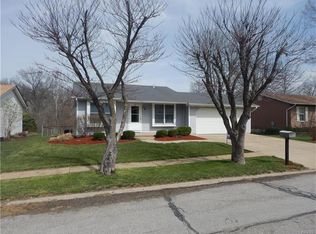 19 Fawn Meadows Dr, Eureka, MO 63025