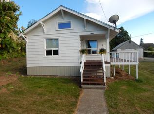 1228 Spruce St, Myrtle Point, OR 97458