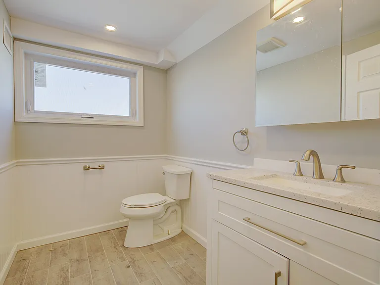46 Kentucky St #1 — Photo 42