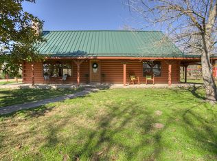 9025 County Line Rd, Willis, TX 77378
