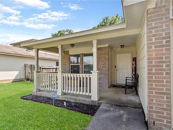 3rd image of 4612 Northwood Dr