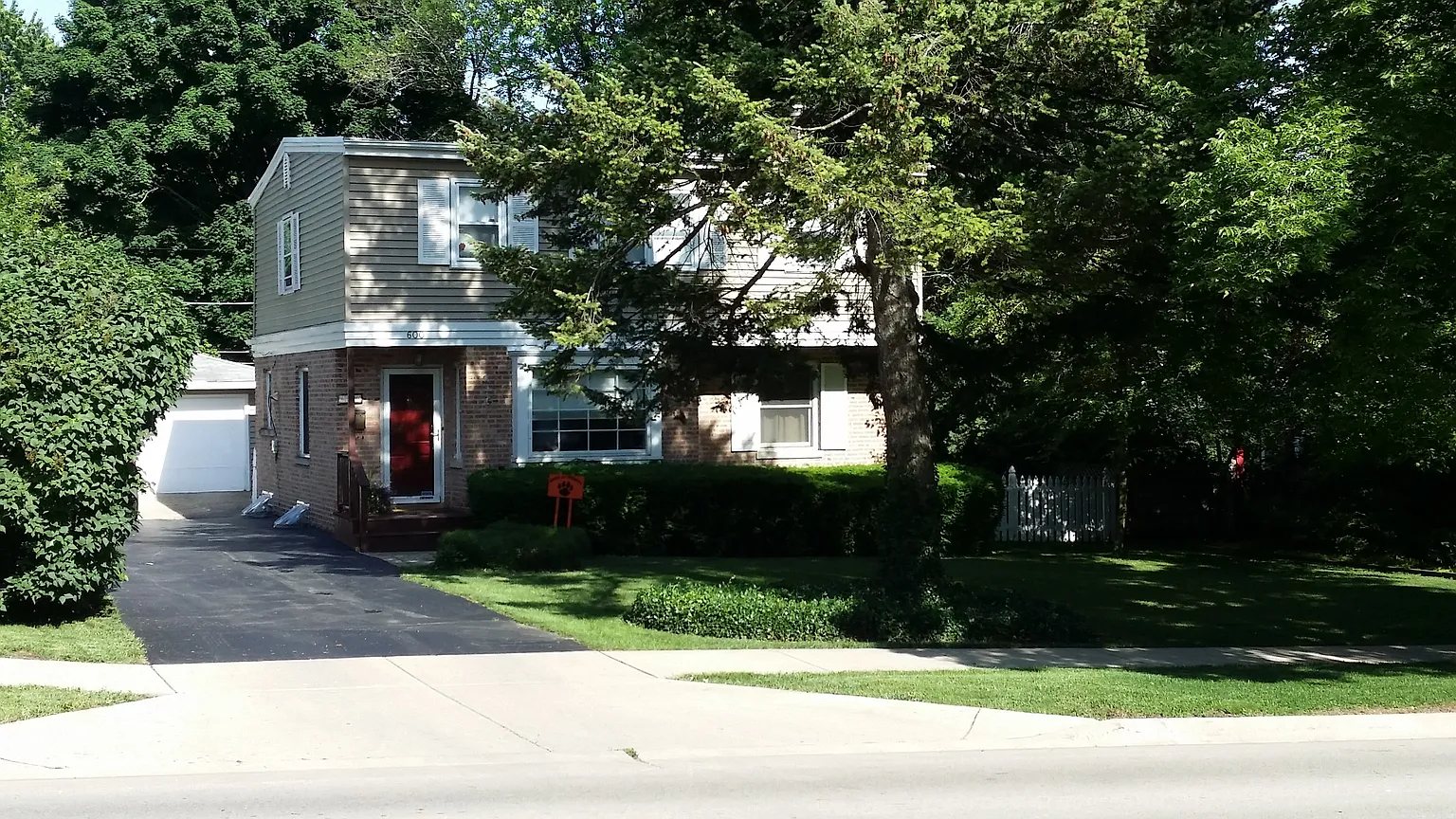 600 S 4th Ave photo 1