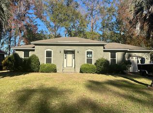 203 Stratford Dr, Summerville, SC 29485