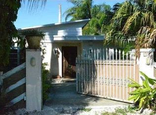 2627 NE 213th St, Aventura, FL 33180