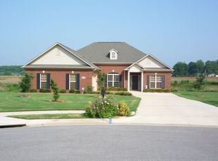 14893 Lancelot Cir, Harvest, AL 35749