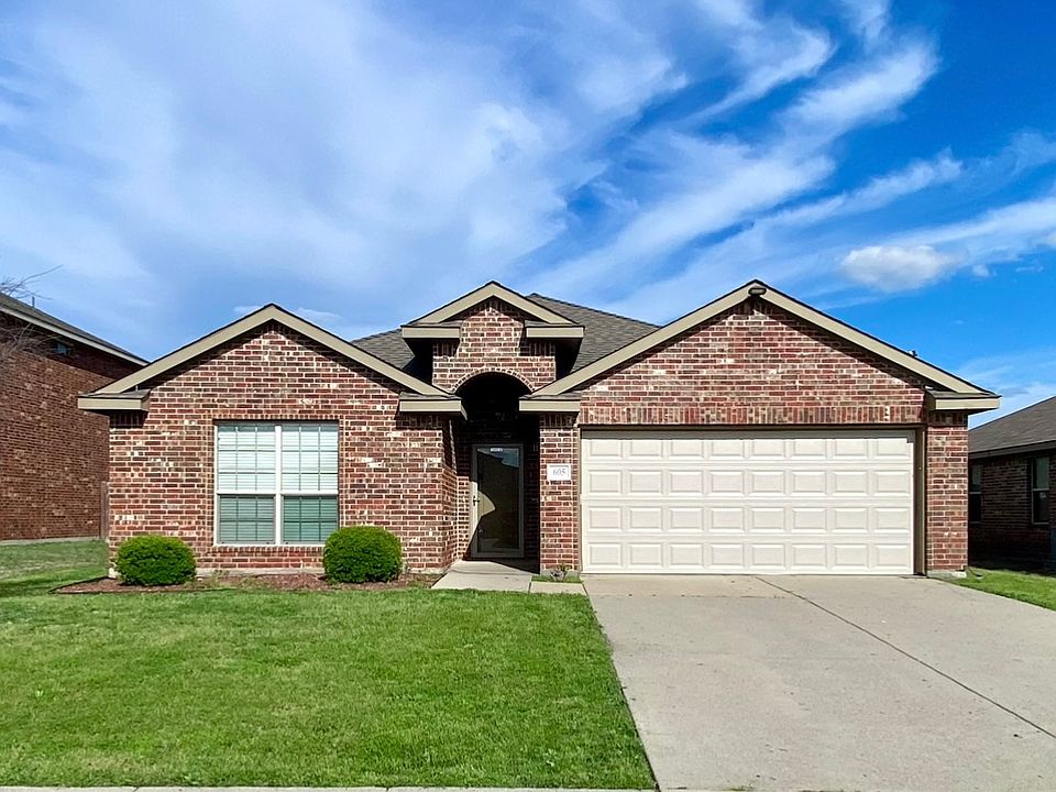 1st image of 605 Savanna Dr