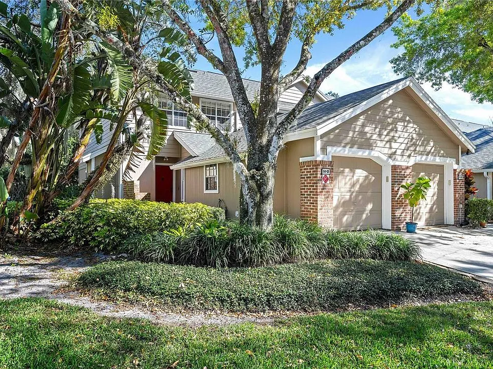 641 Maple Oak Cir #101