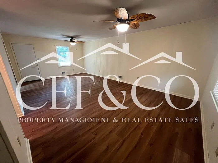 3 bed, 1.5 bath, 1259 sqft, $1,145 — Photo 2