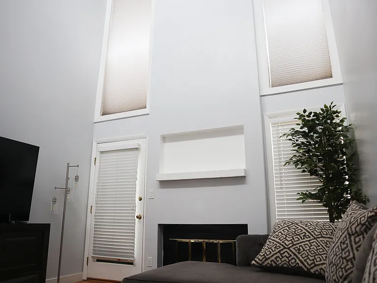 1050 S Monaco Pkwy #78 — Photo 9