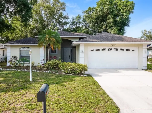 4638 Breezy Pines Blvd, Sarasota, FL 34232