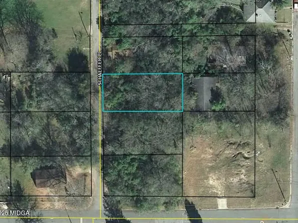 725 Schaeffer Pl, Macon, GA 31217
