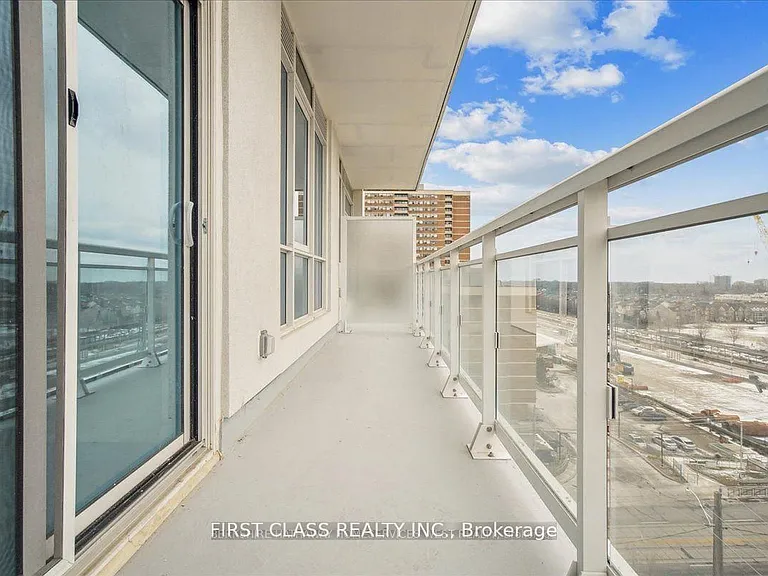 286 Main St #913 — Photo 16