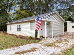 2658 Knoll Rd SE, Smyrna, GA 30080