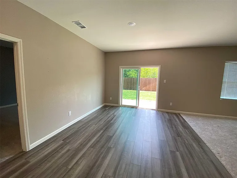 3013 Aspen Dr — Photo 17