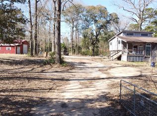 620 Faulkner Ave, Coldspring, TX 77331